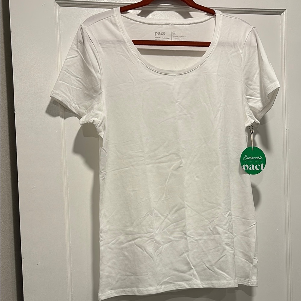 Pact White Fitted Short Sleeve Tee Organic Cotton